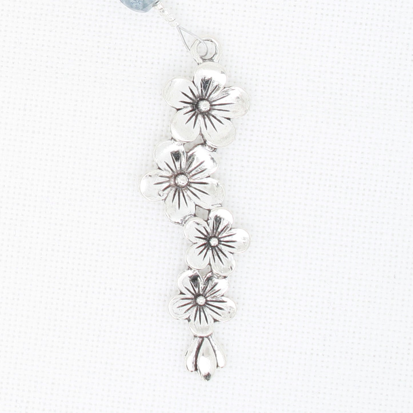 Flower and Bee Scissor Fob
