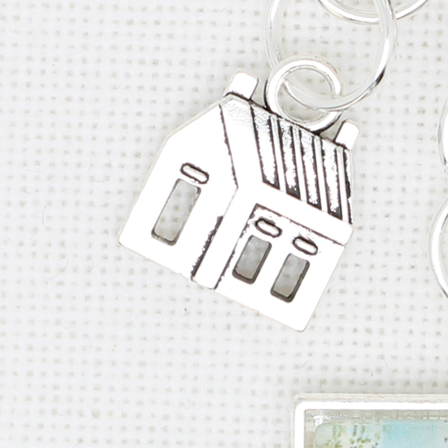Spring House Floss Ring
