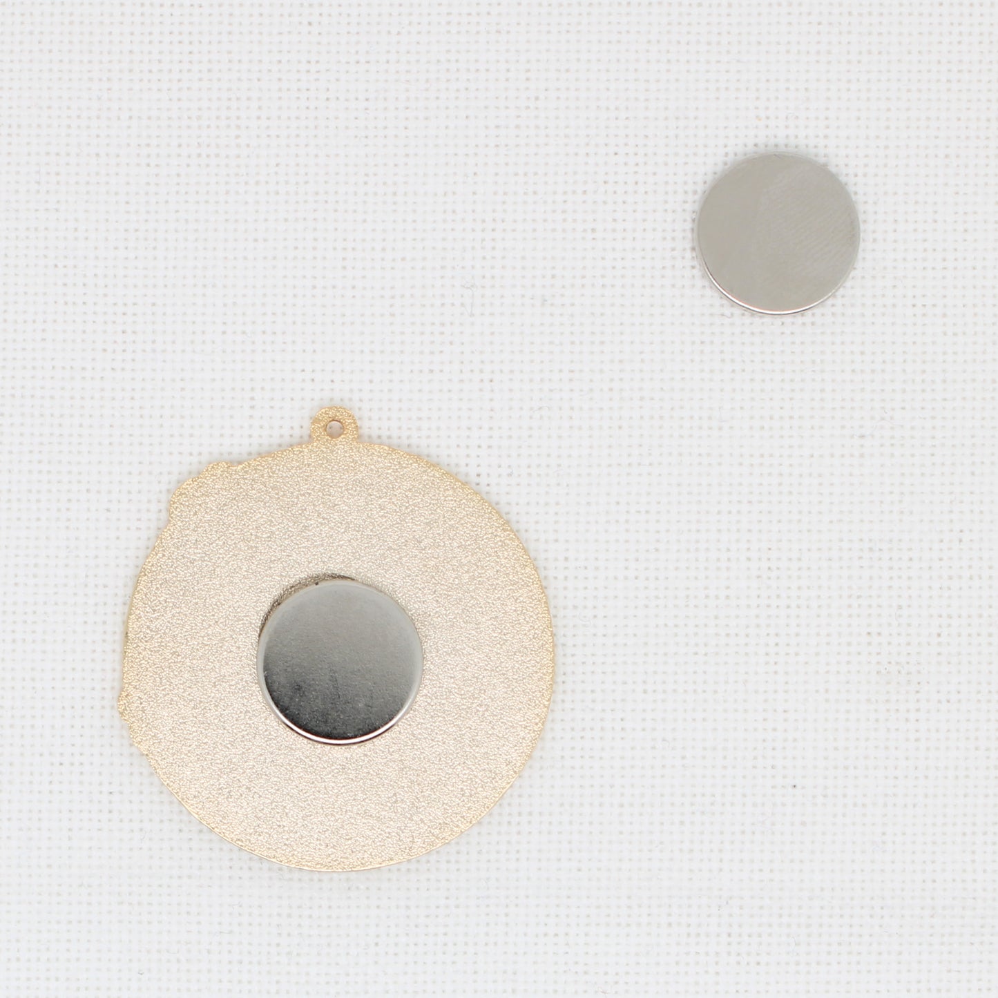 Honey Bee Magnetic Needle Minder