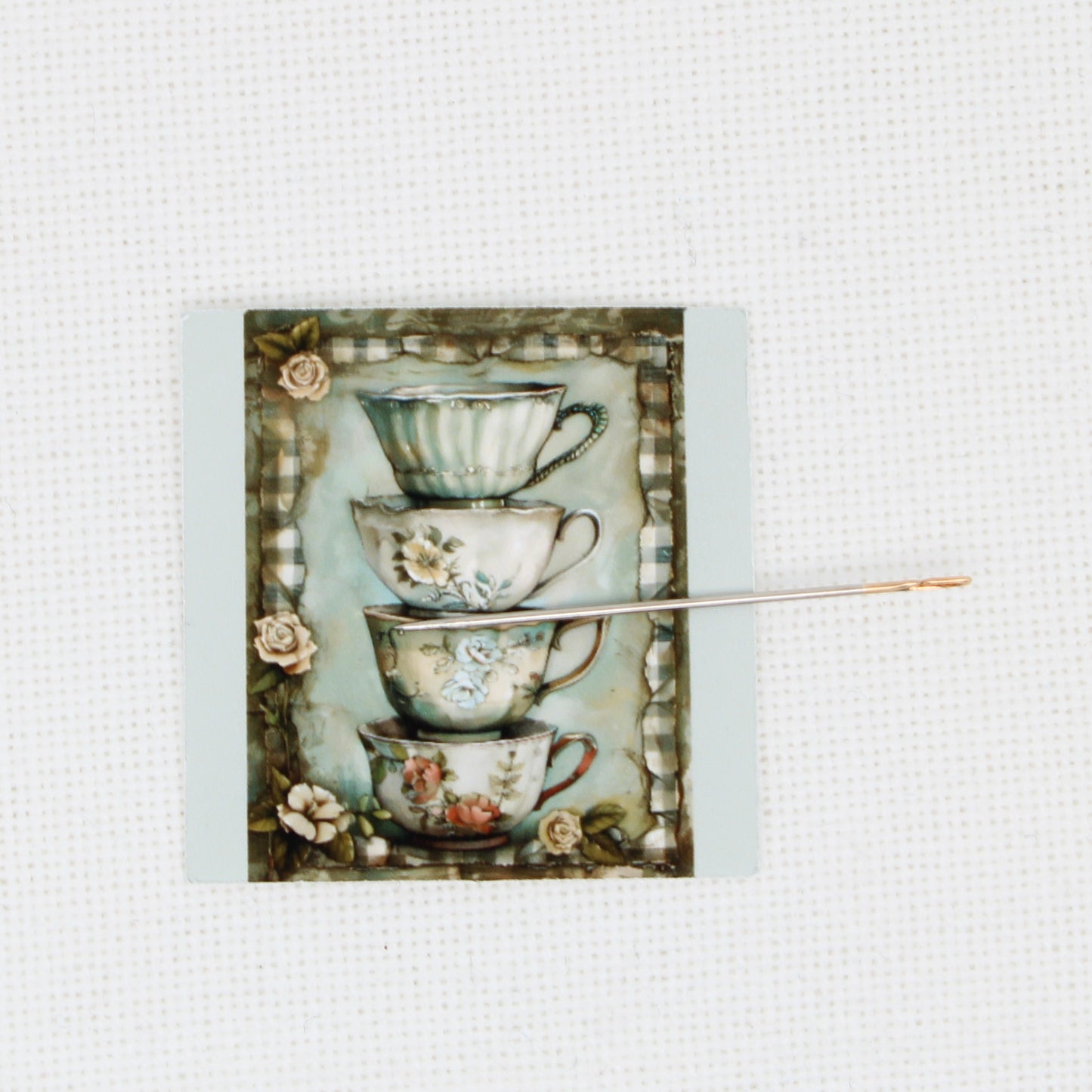 Teacups Needle Minder