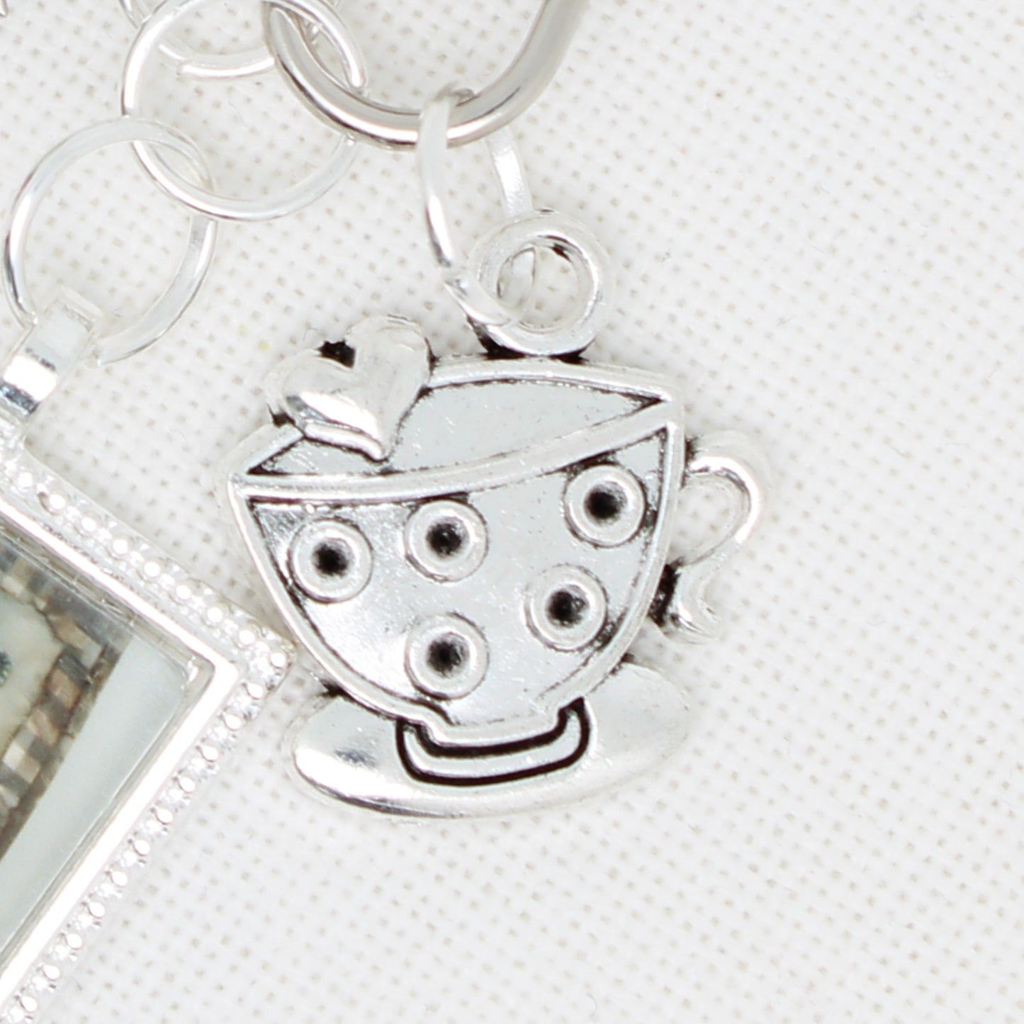 Teacups Zipper Pull/ Mini-Fob