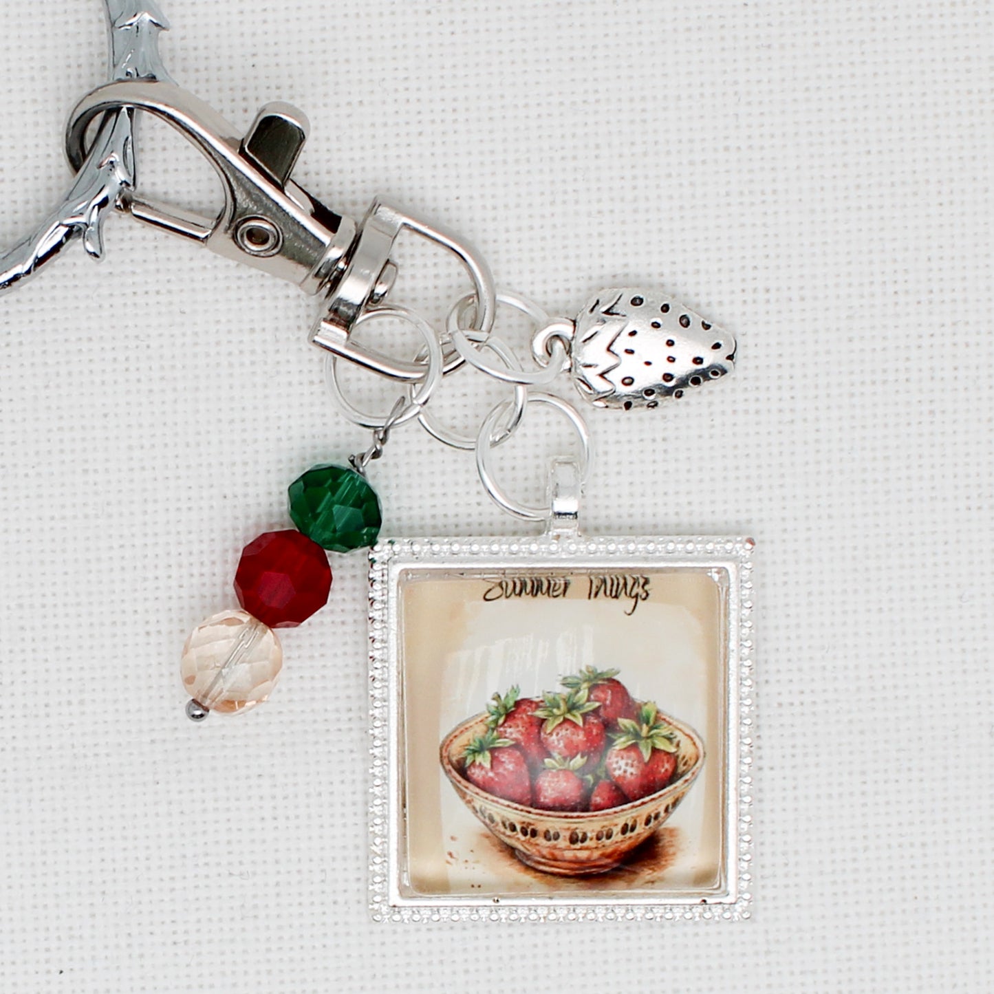 Summer Things Strawberries Zipper Pull/ Mini-Fob