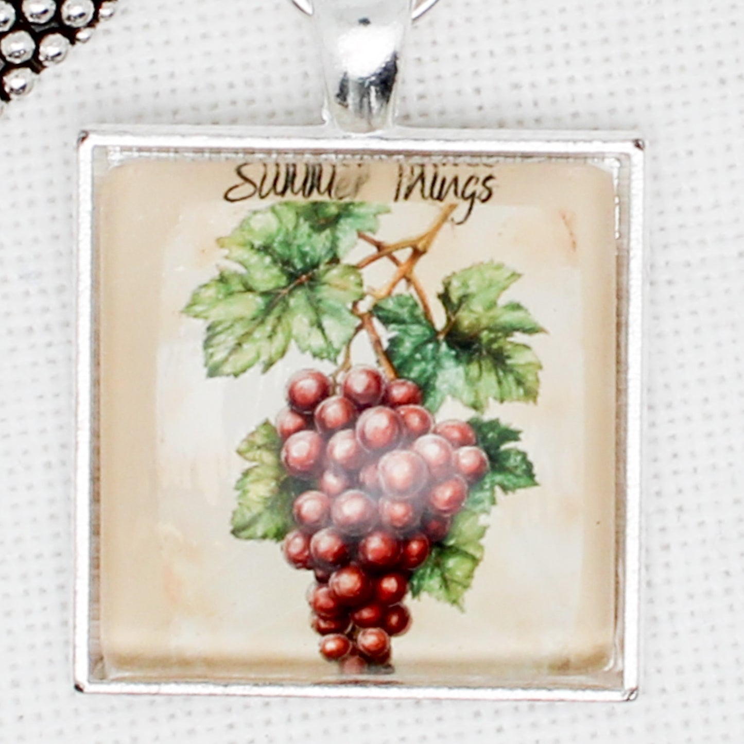 Summer Things - Grapes Floss Ring