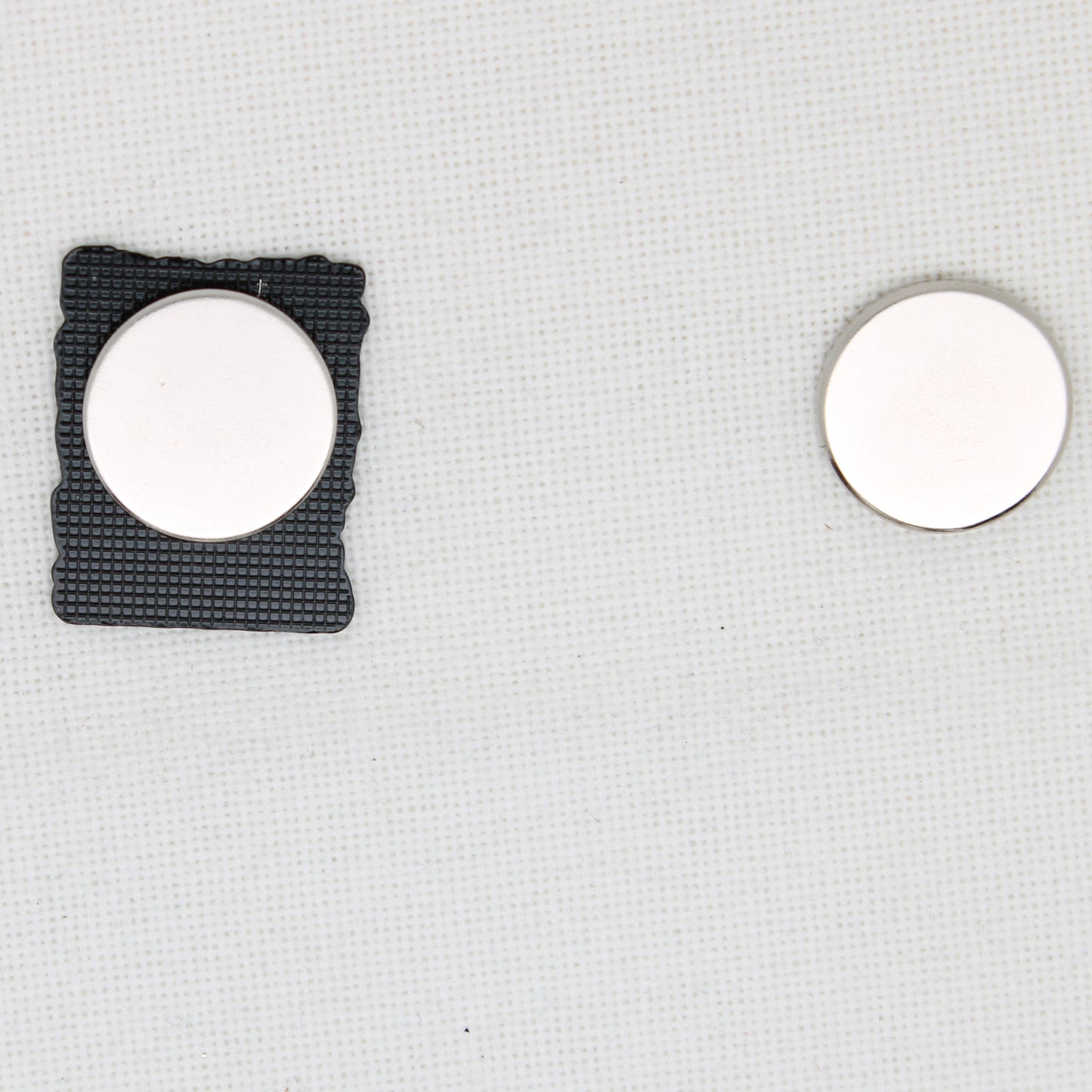 Just Keep Growing Magnetic Needle Minder
