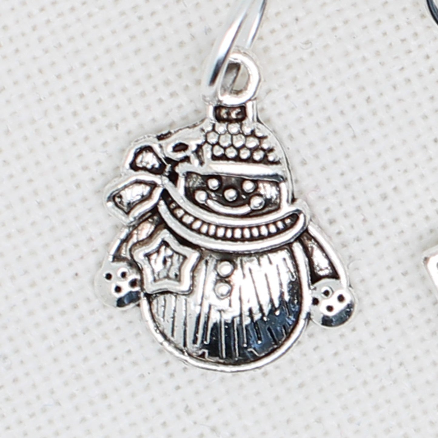 Snowman Floss Ring