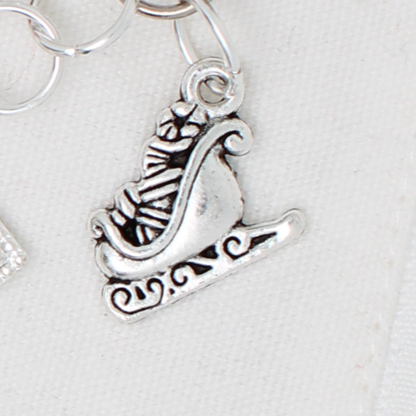 The Night Before Christmas Zipper Pull/ Mini- Fob