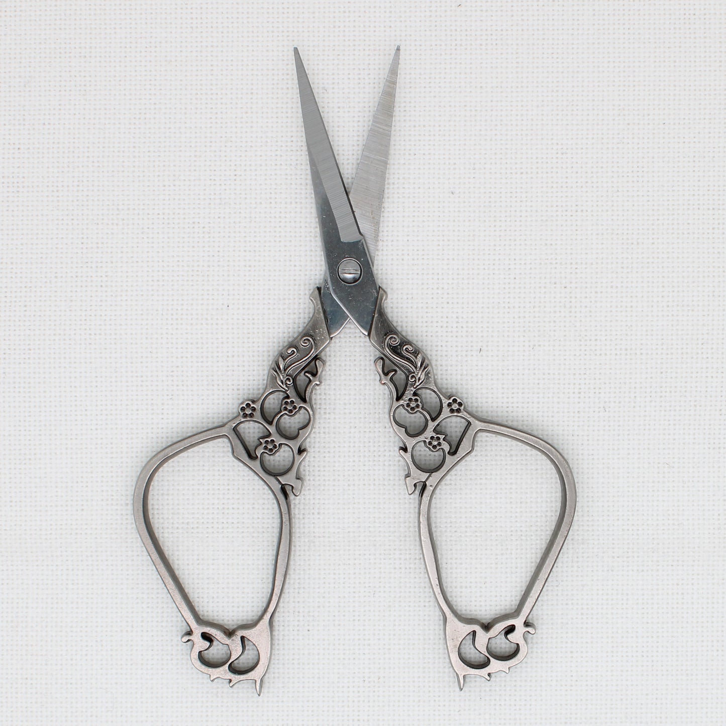 Unique Design Embroidery Scissors
