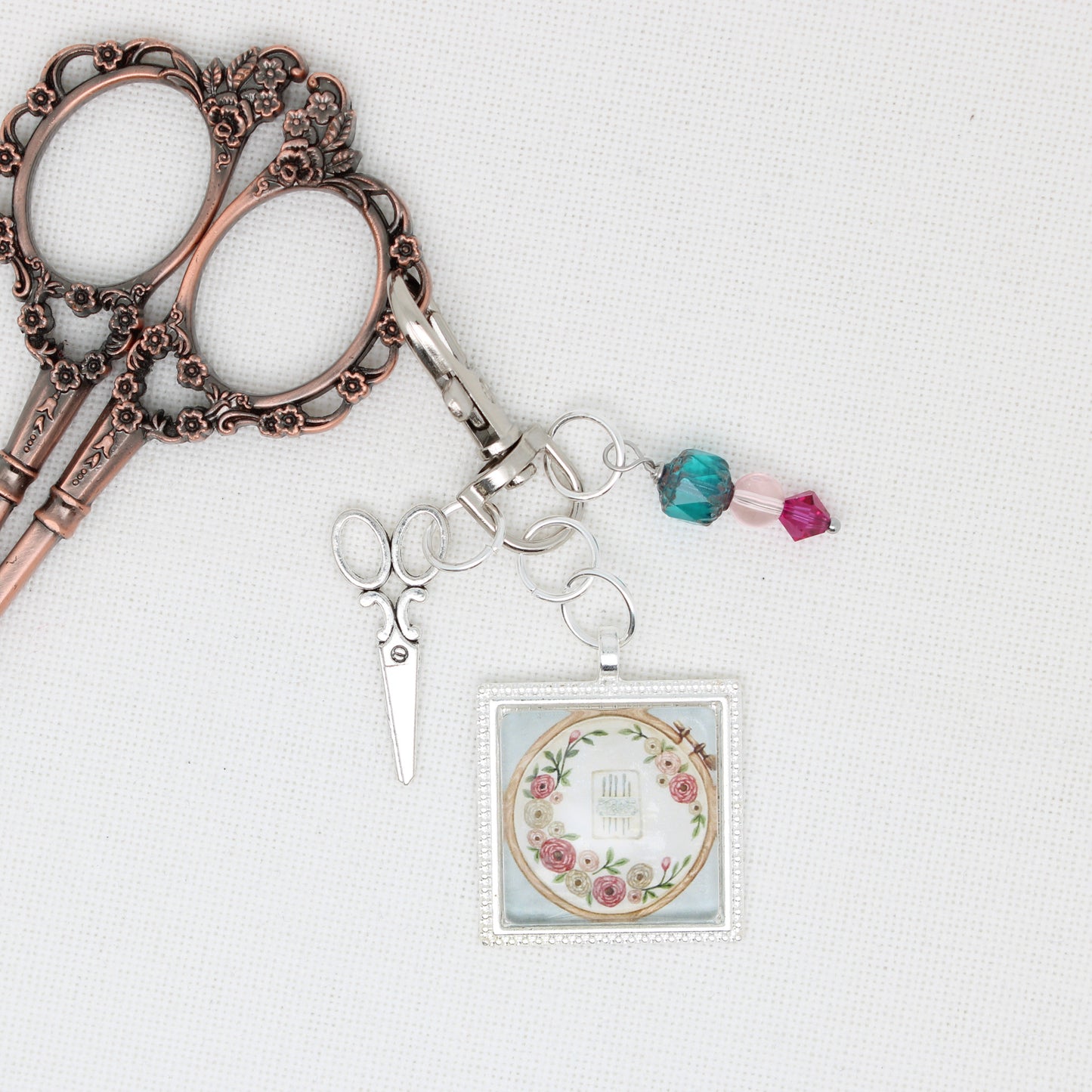 Cross Stitch And Embroidery Zipper Pull/ Mini-Fob