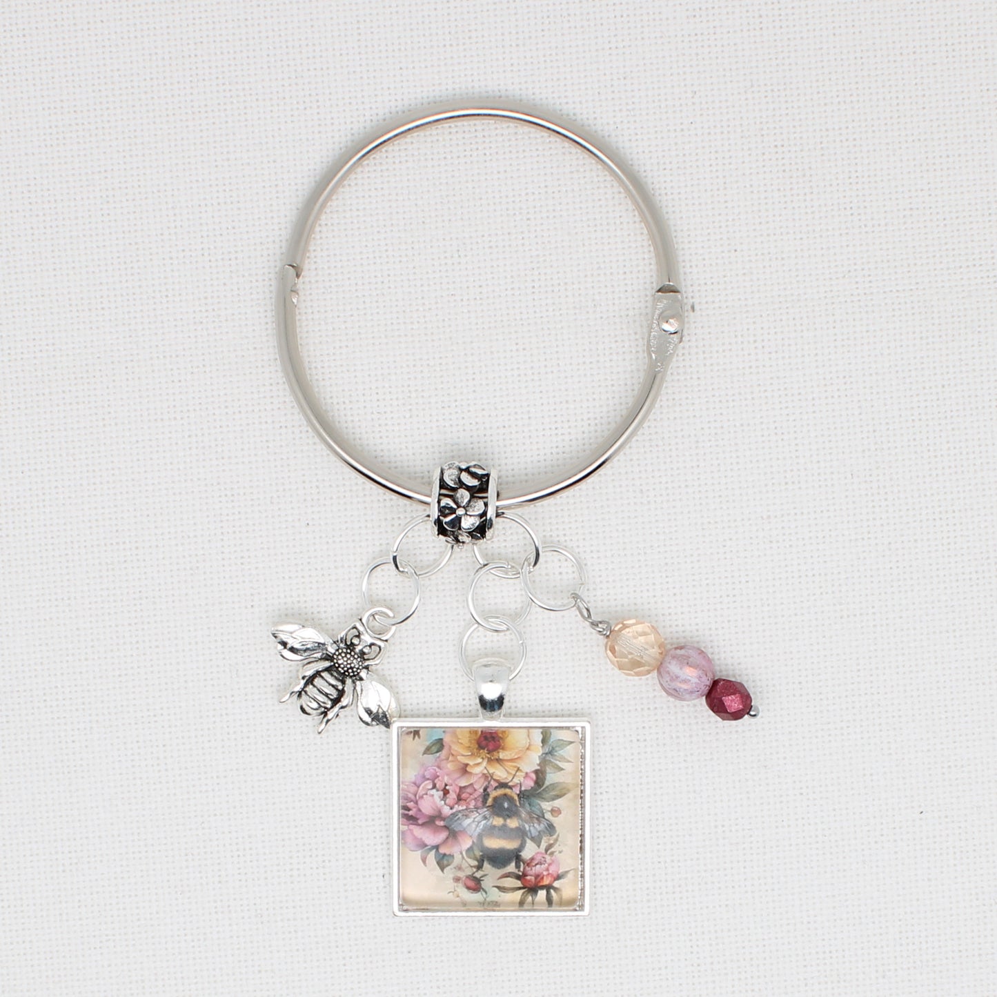 Bee And Flowers Floss Ring