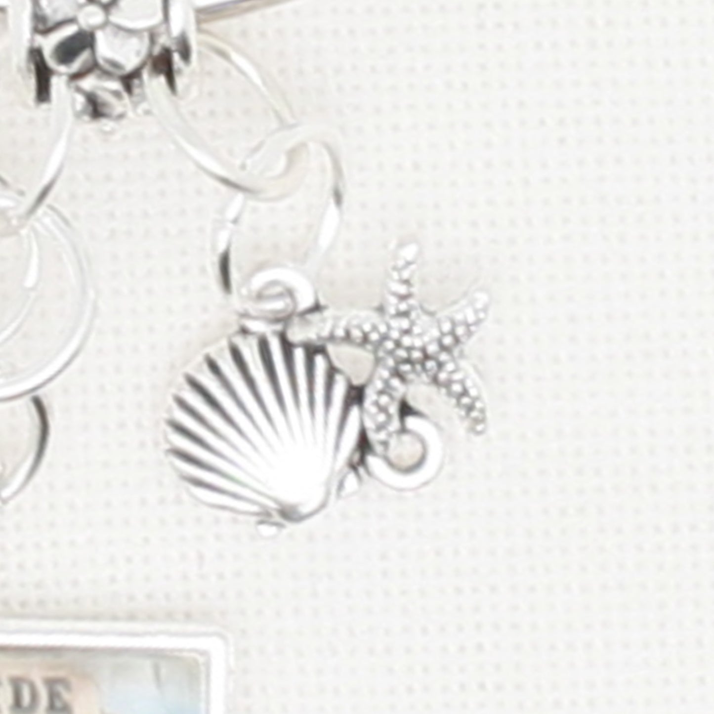 Seaside Cabin Floss Ring
