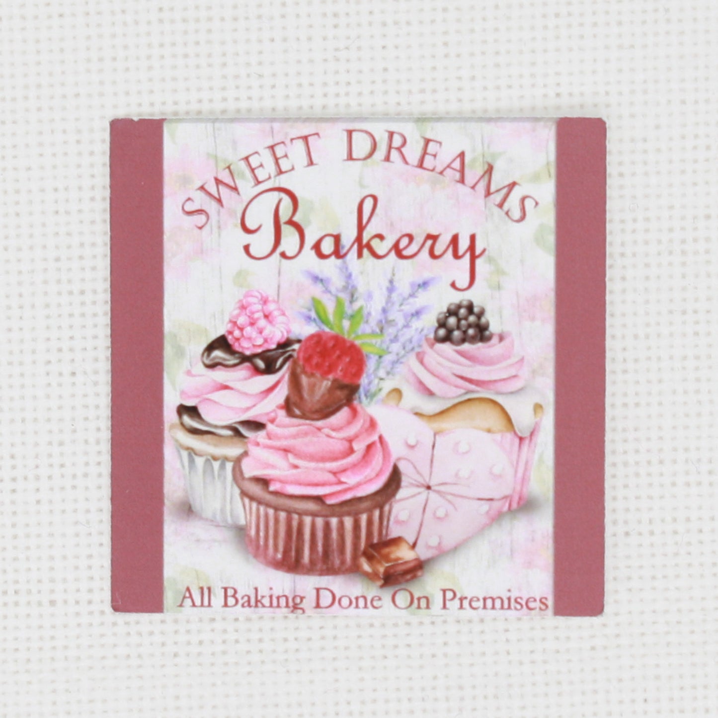 Sweet Dreams Bakery Needle Minder