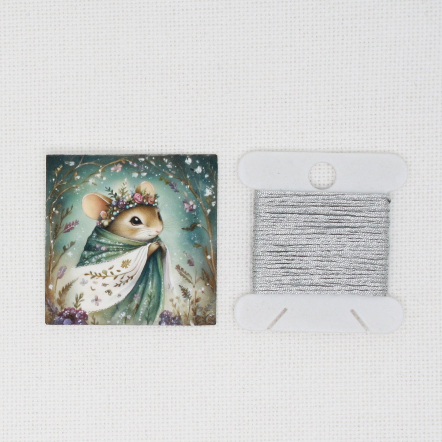 Winter Animals Mouse Needle Minder