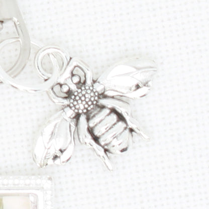 Bee And Flowers Zipper Pull/ Mini-Fob