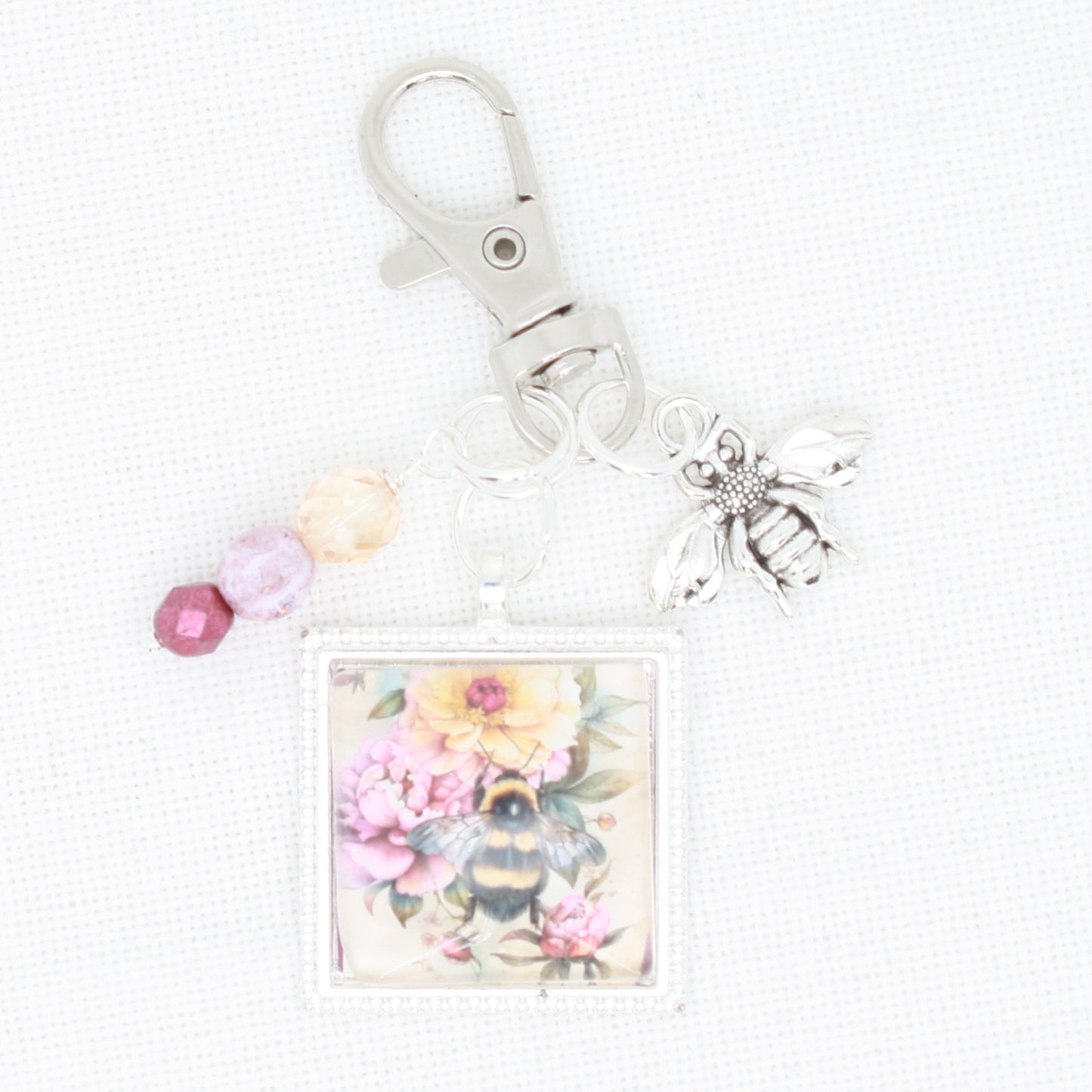Bee And Flowers Zipper Pull/ Mini-Fob