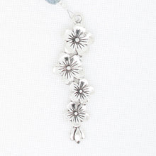 Flower and Bee Scissor Fob