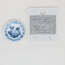 Blue China Magnetic Needle Minder