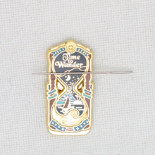 Hour Glass Time To Wander Magnetic Needle Minder