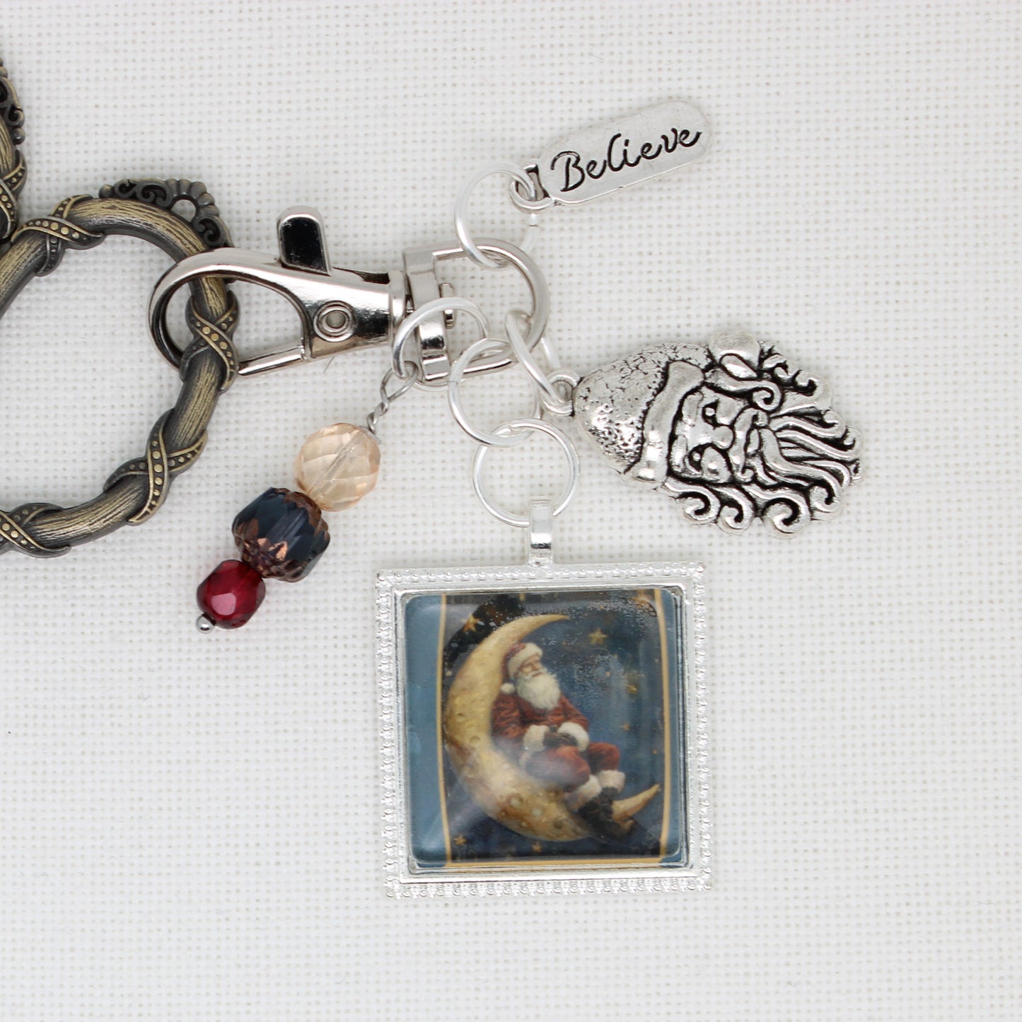 Santa  Zipper Pull/ Mini-Fob