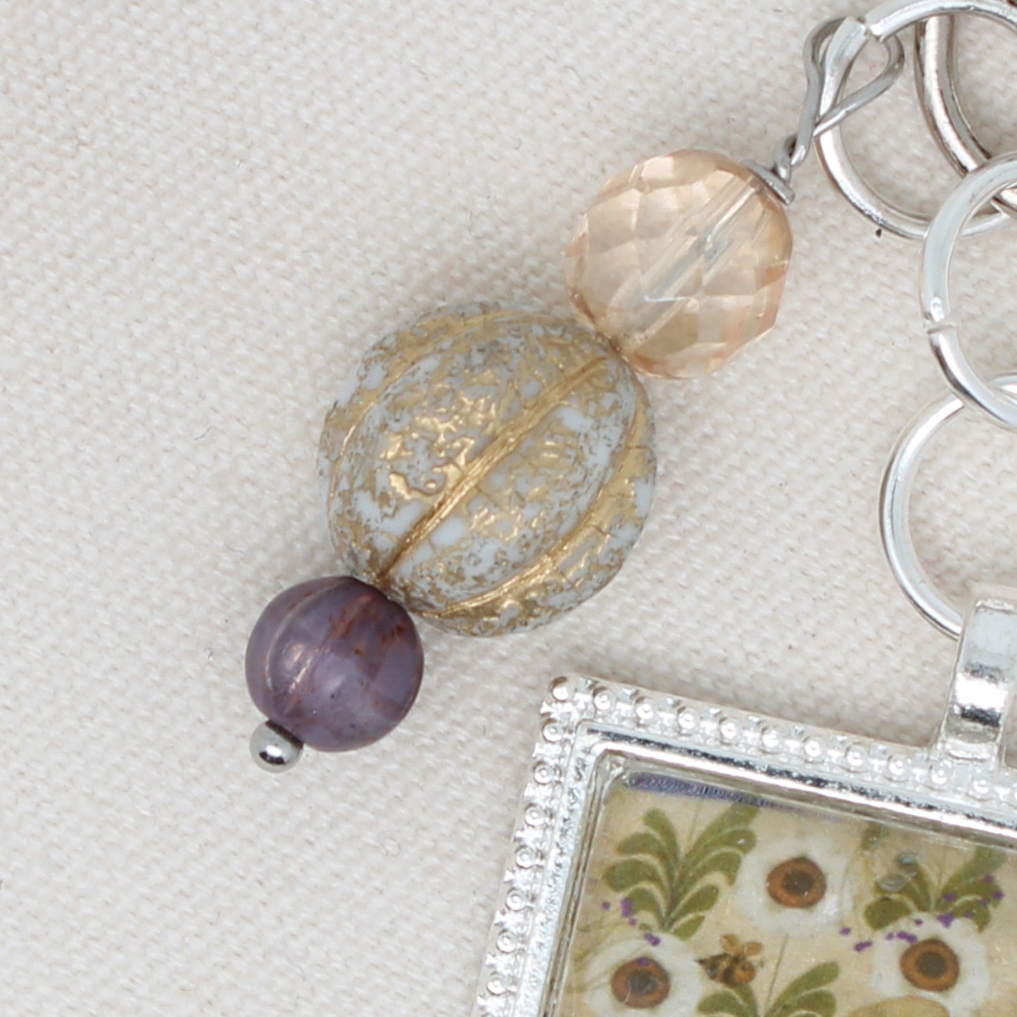 Bee Happy Zipper Pull/ Mini- Fob