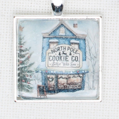 North Pole Cookie Company Floss Ring