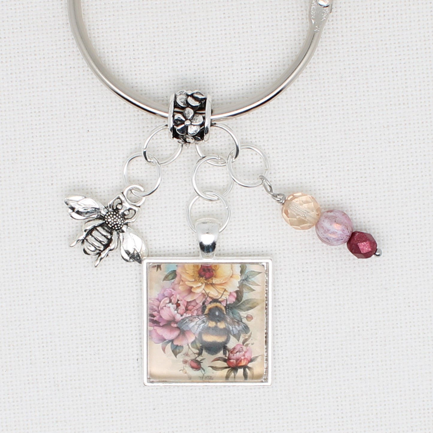 Bee And Flowers  Floss Ring