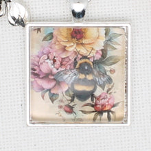 Bee And Flowers  Floss Ring