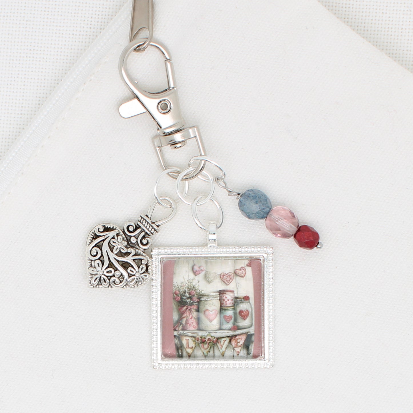Valentine Shelf Zipper Pull/ Mini-Fob