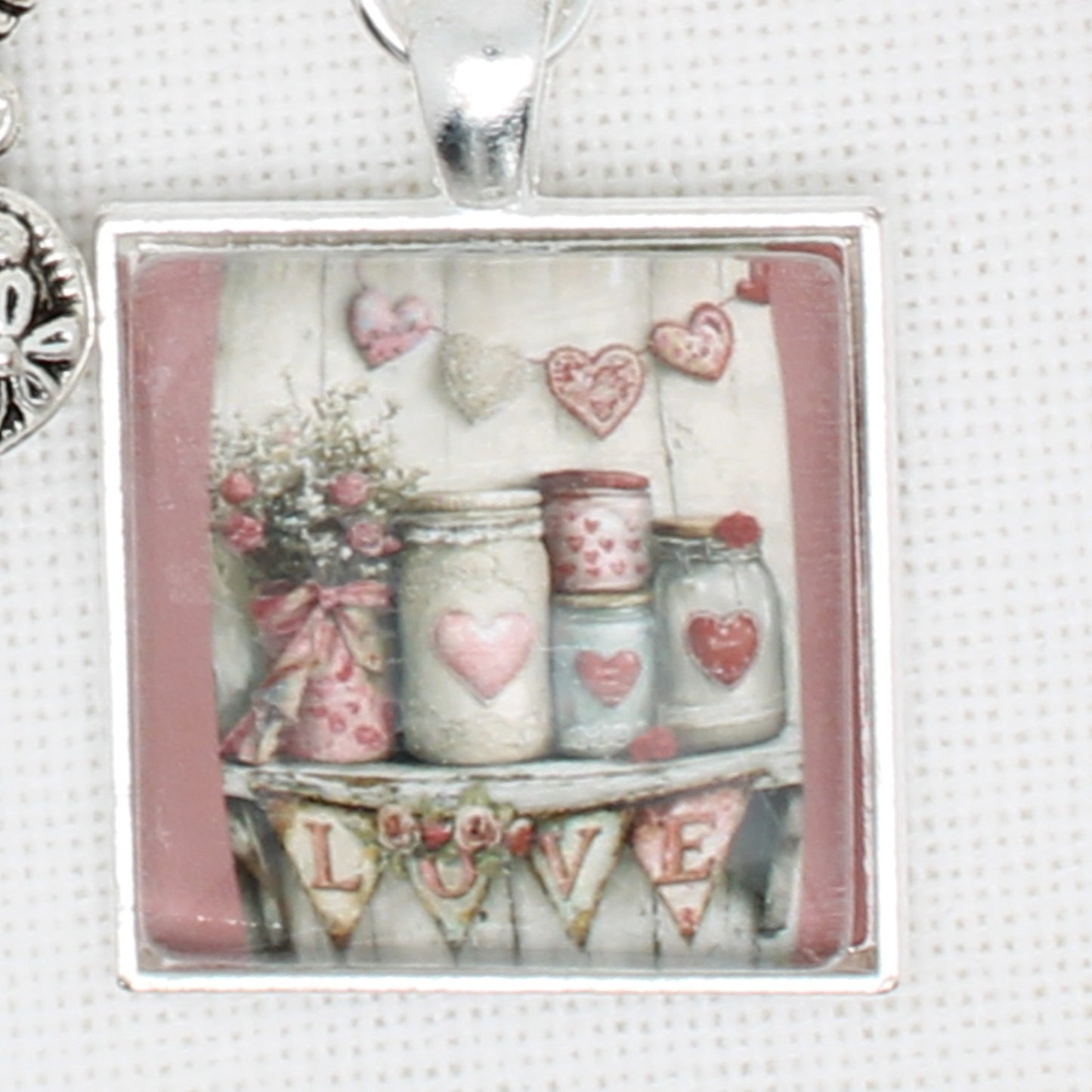 Valentine Shelf Floss Ring