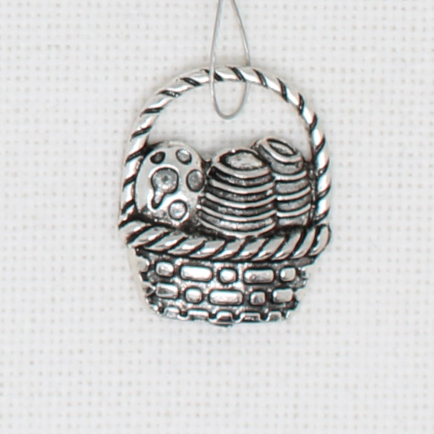 Easter Scissor Fob