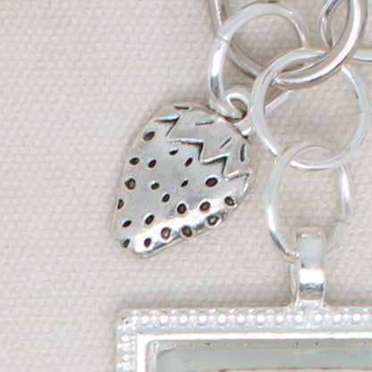 Strawberry Patch Zipper Pull/ Mini-Fob