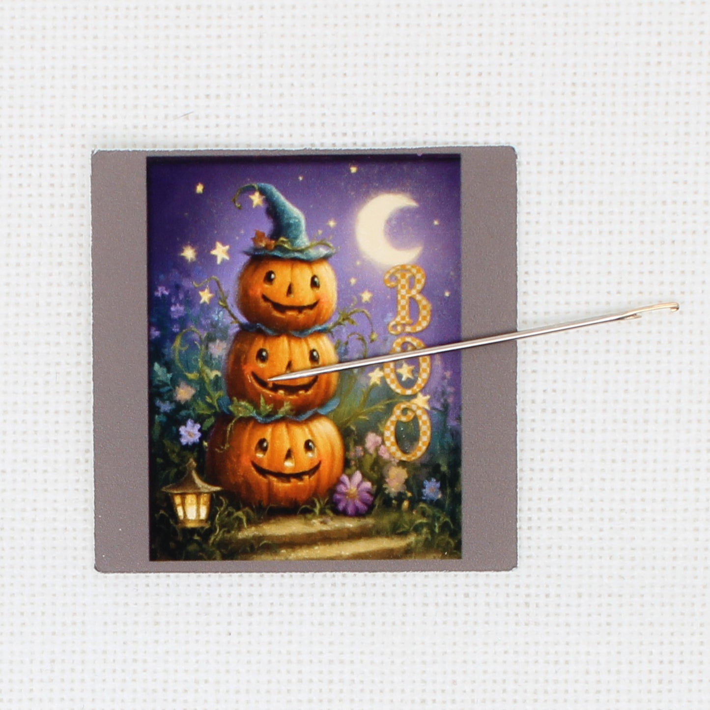Boo Needle Minder