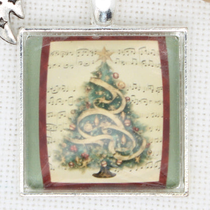 Musical Christmas Tree Floss Ring