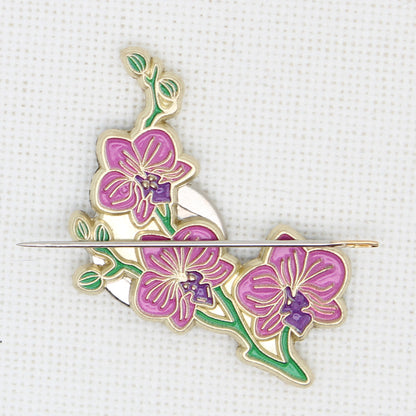 Orchid Enamel Magnetic Needle Minder For Cross Stitch