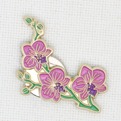 Orchid Enamel Magnetic Needle Minder For Cross Stitch
