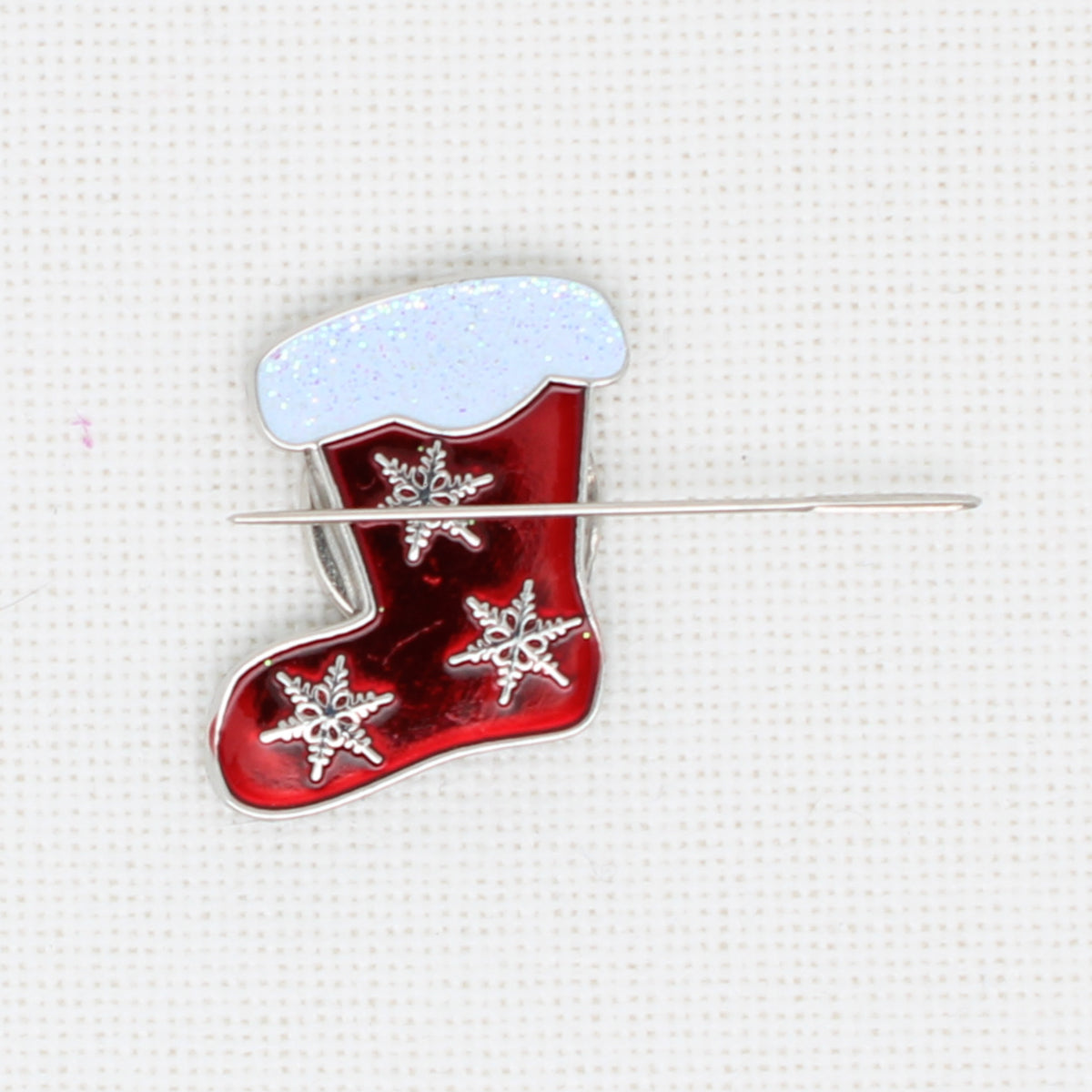 Stocking Enamel Magnetic Needle Minder For Cross Stitch