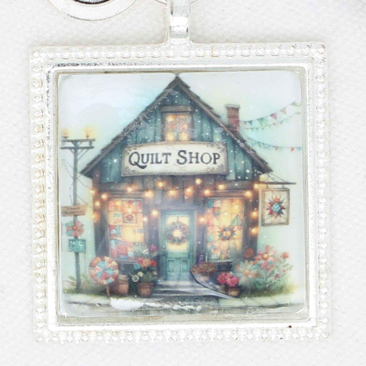 Crafty Shops Zipper Pull/ Mini-Fob