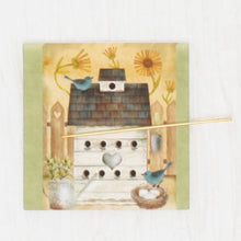 Birdhouse Needle Minder