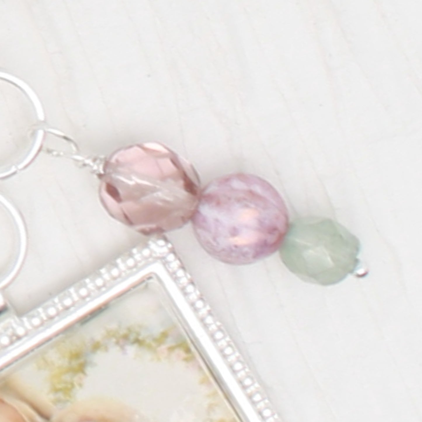Welcome Bunny  Floss Ring