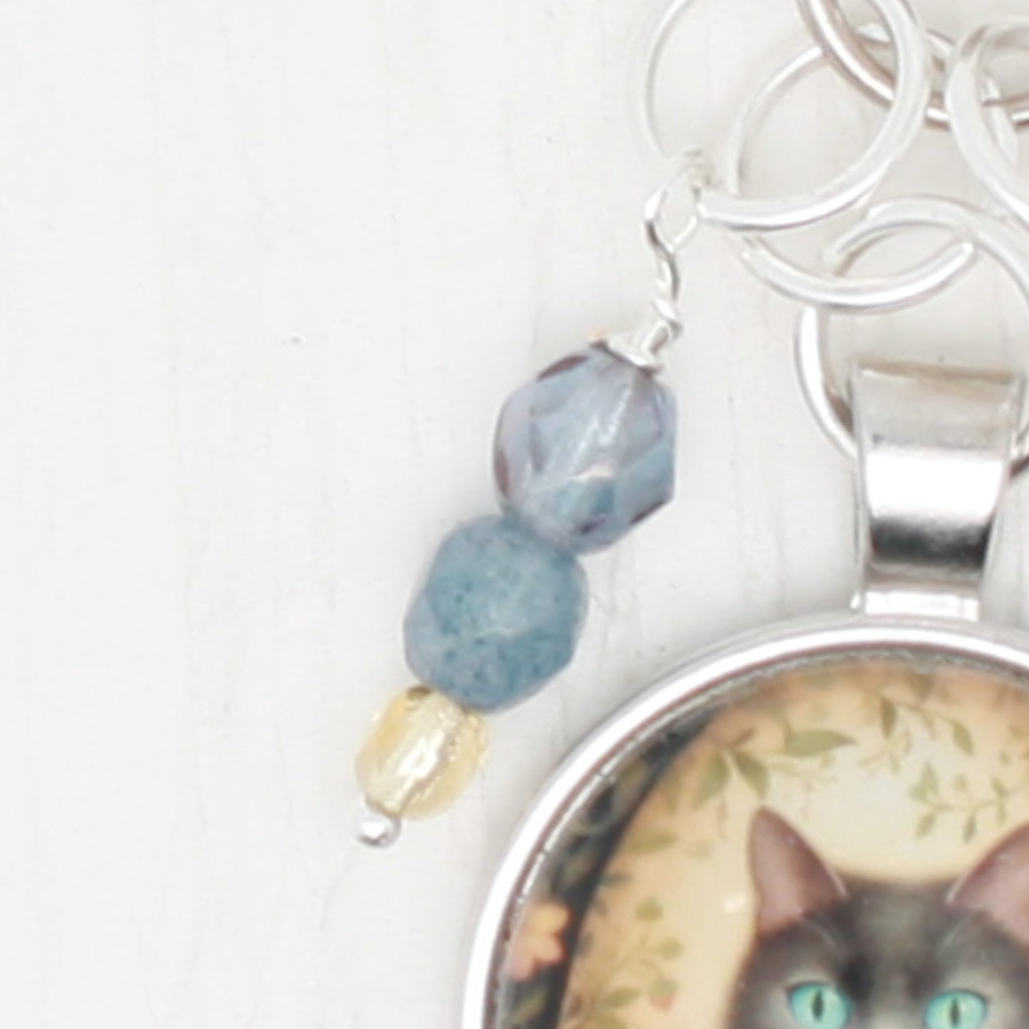 Golden Egg Animals Cat Zipper Pull/Mini-Fob