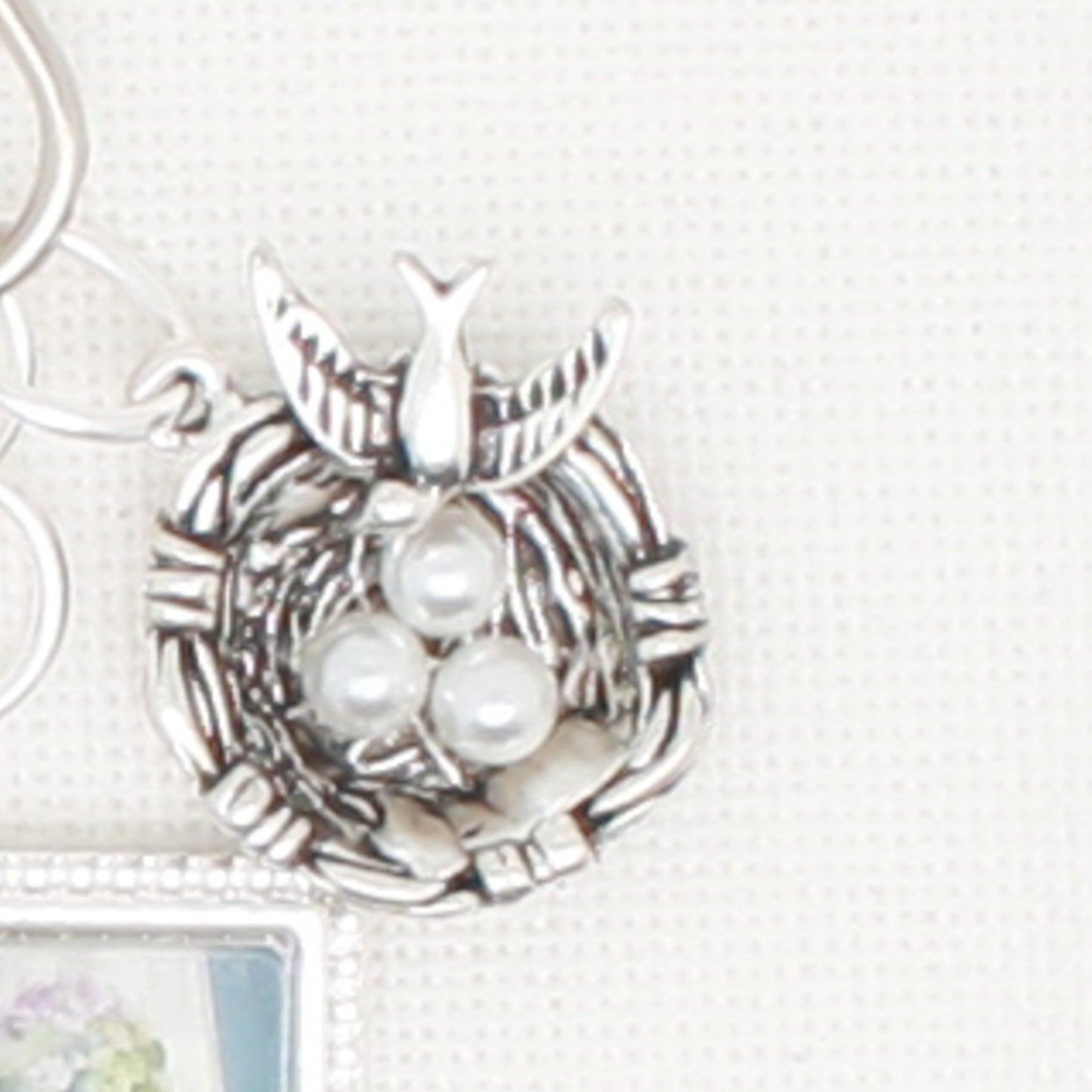 Bird And Hydrangea Zipper Pull/ Mini- Fob
