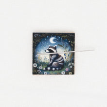 Night Raccoon Needle Minder