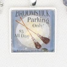Broomstick Parking Floss Ring