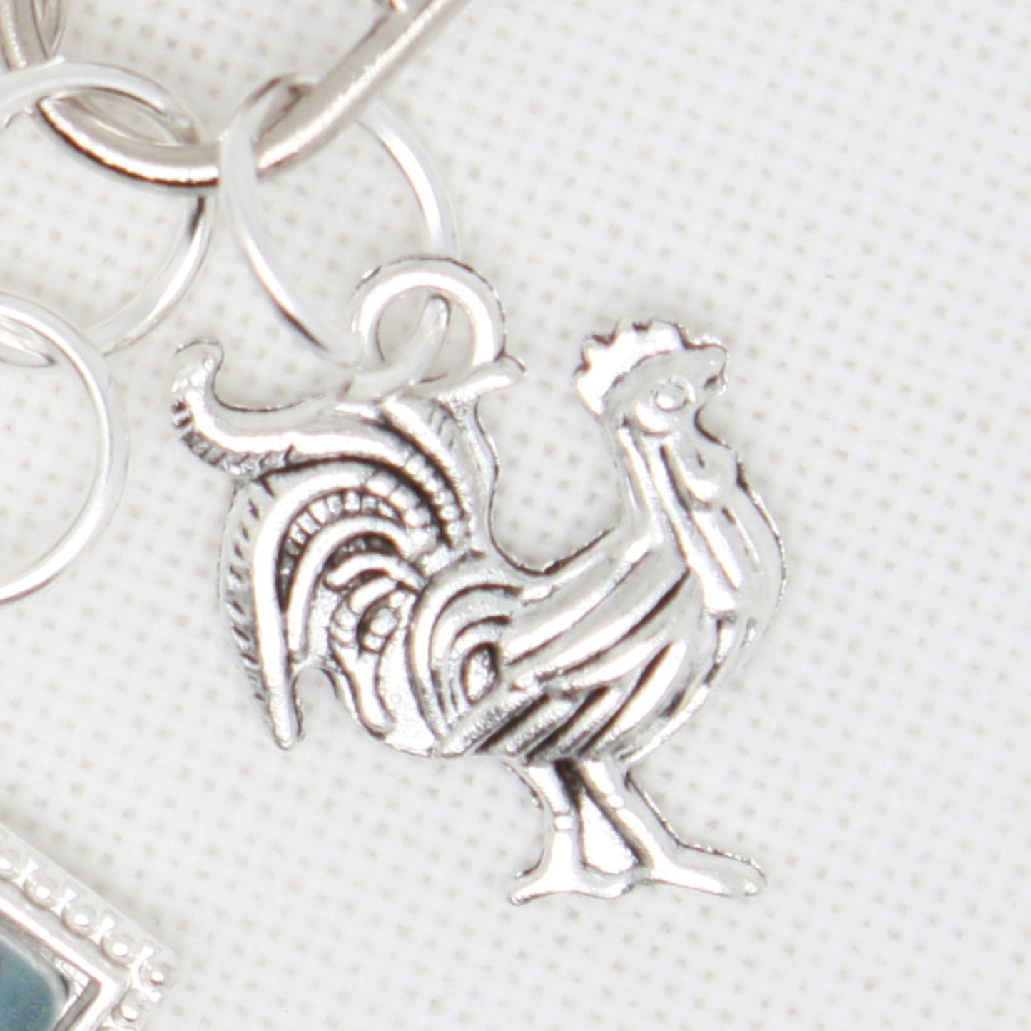 Rooster Zipper Pull/ Mini- Fob