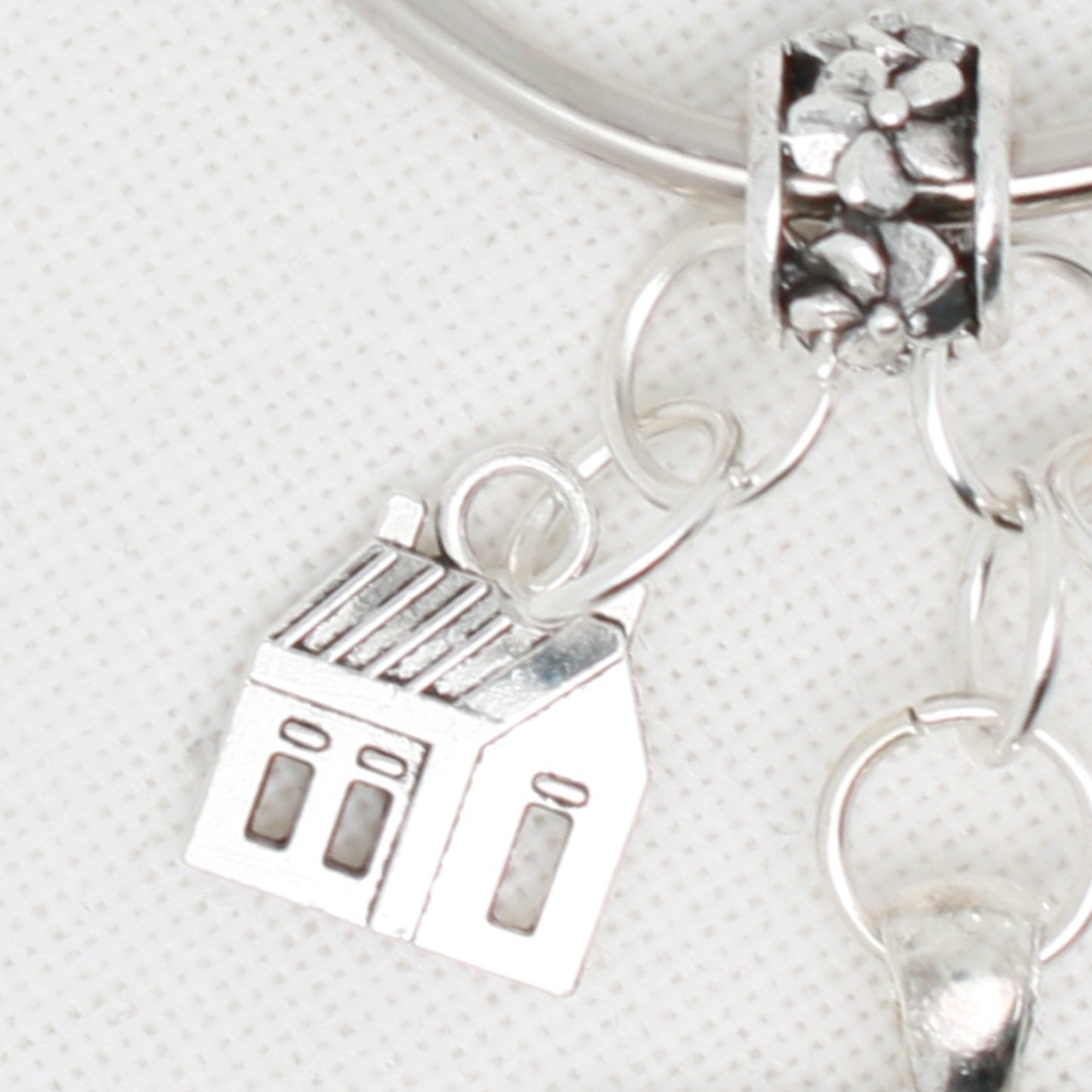 Be Ye Thankful  Floss Ring