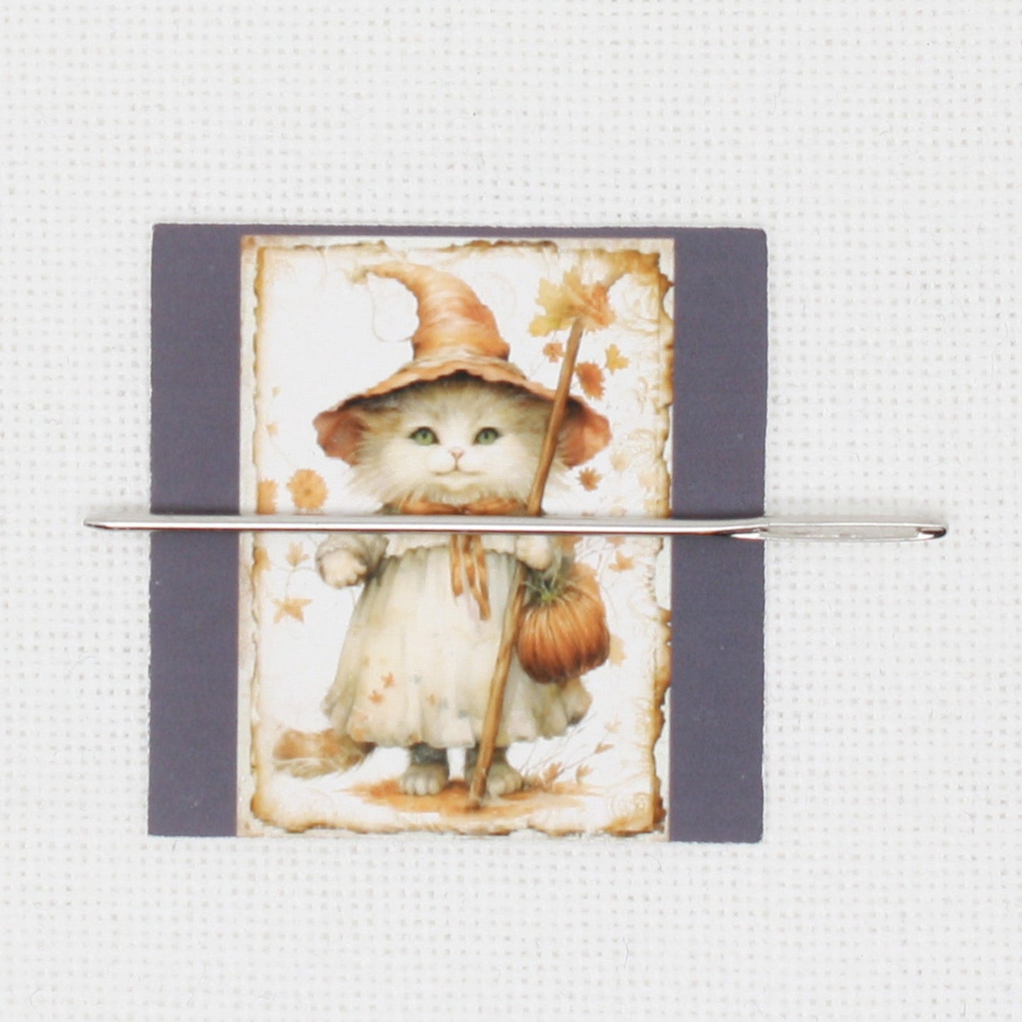 Witch Kitty Needle Minder