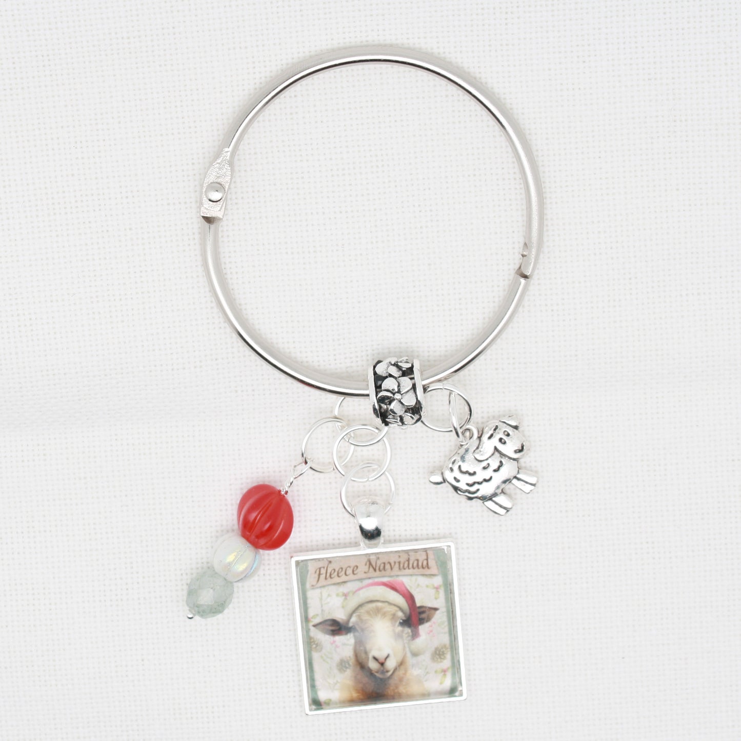 Fleece Navidad Farm Floss Ring