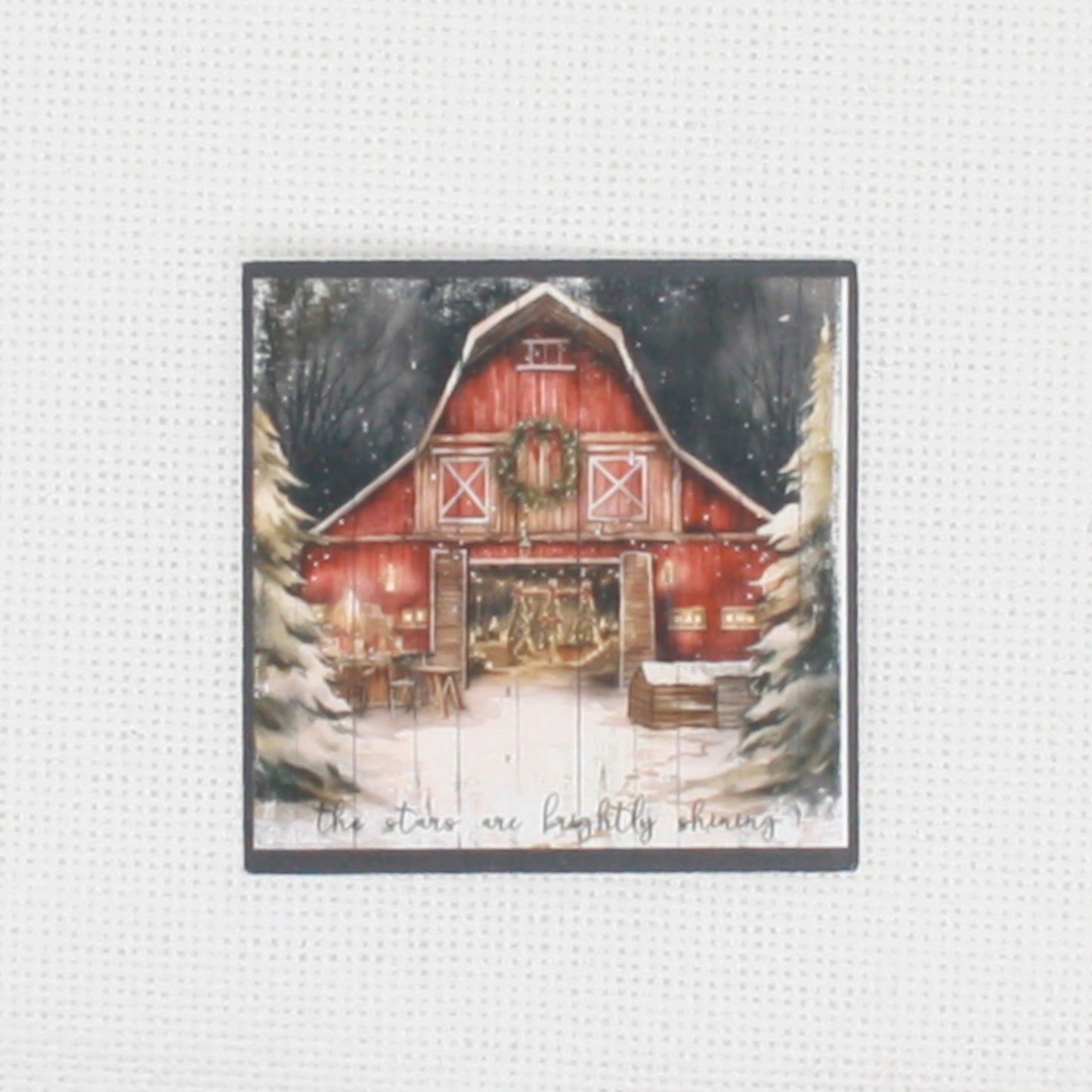 Christmas Barn Needle Minder