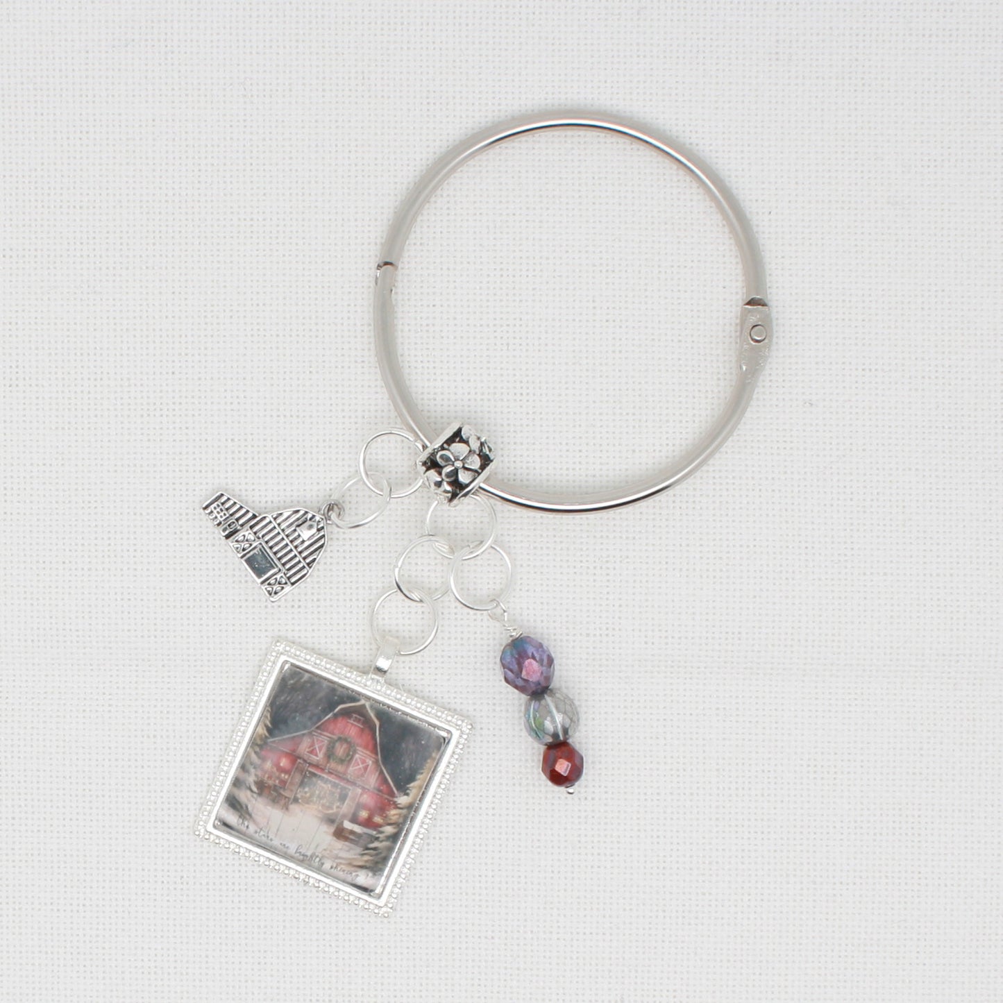 Christmas Barn Floss Ring