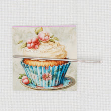 Cupcake Needle Minder