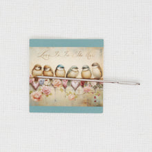Love Is In The Air Needle Minder